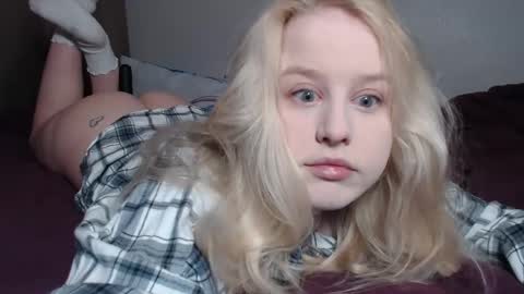 Snapshot of sherlystero chatting on 17, 2, 2025 sher online show from 17, 2, 2025