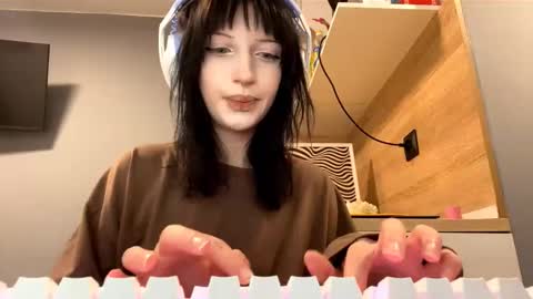 Snapshot of sherronauzat chatting on 30, 11, 2025 sherronauzat online show from 30, 11, 2025