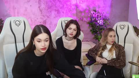 Snapshot of sheryl_elegance chatting on 14, 1, 2025 Sheryl online show from 14, 1, 2025