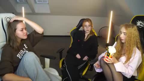 Snapshot of sheryl_elegance chatting on 1, 10, 2025 Sheryl online show from 1, 10, 2025