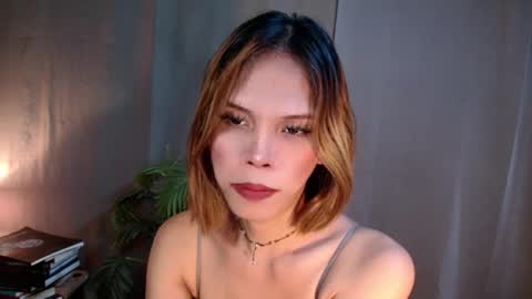 Snapshot of shes_notme chatting on 14, 3, 2026 Lana But you can spell it backwards online show from 14, 3, 2026