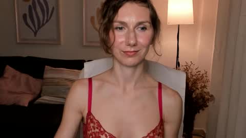 shesleepsnaked online show from 17, 1, 2025