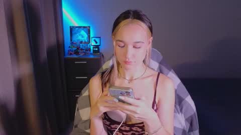 Sheyli online show from 2, 12, 2025