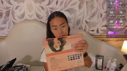 Sheyla online show from 30, 1, 2025