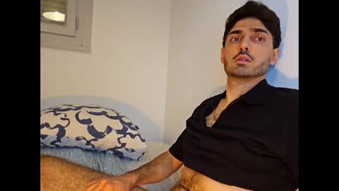 Snapshot of shhervin chatting on 9, 3, 2026 shhervin online show from 9, 3, 2026