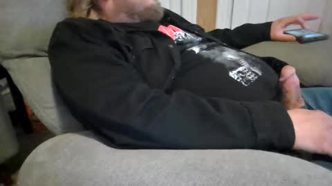 Snapshot of shifty885 chatting on 3, 3, 2026 shifty885 online show from 3, 3, 2026