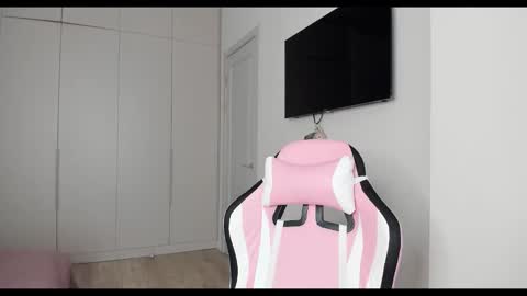 Shineel online show from 11, 9, 2025