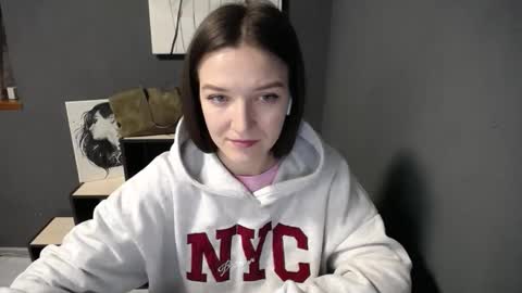 Snapshot of shining_pearl chatting on 18, 2, 2026 Jesica online show from 18, 2, 2026