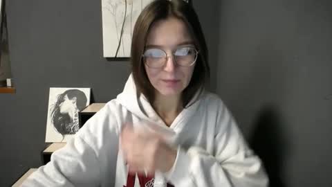 Snapshot of shining_pearl chatting on 25, 2, 2026 Jesica online show from 25, 2, 2026