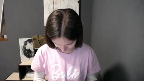 Snapshot of shining_pearl chatting on 18, 3, 2026 Jesica online show from 18, 3, 2026