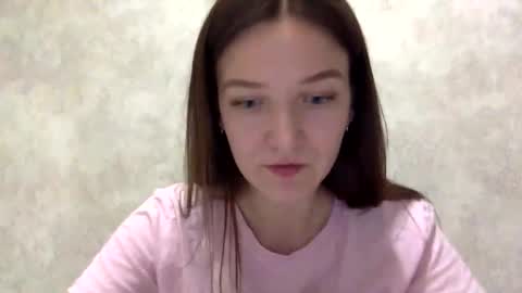 Snapshot of shining_pearl chatting on 5, 4, 2026 Jesica online show from 5, 4, 2026