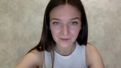 Snapshot of shining_pearl chatting on 6, 4, 2026 Jesica online show from 6, 4, 2026