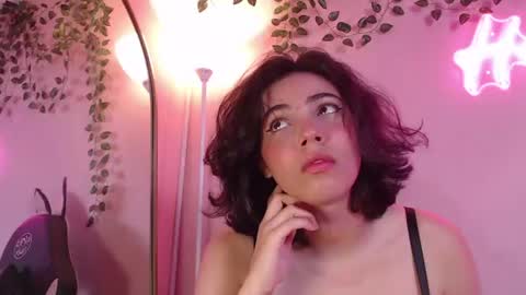 Snapshot of shiny_ambar chatting on 27, 7, 2026 Ambar 3 online show from 27, 7, 2026