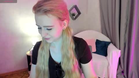 Snapshot of shiny_lisss chatting on 21, 3, 2026 Lisa online show from 21, 3, 2026