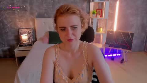 Lisa online show from 5, 7, 2026