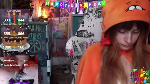 Im Lilu Rosenblum  Guys I have   ----Ill be glad to see you there online show from 20, 2, 2025