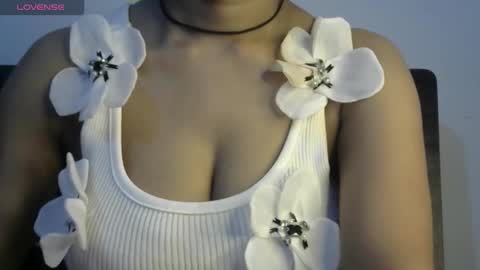 Snapshot of shiri_hot chatting on 17, 9, 2025 Siri online show from 17, 9, 2025