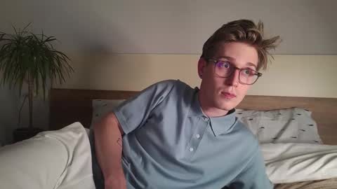 Matthew online show from 23, 11, 2025