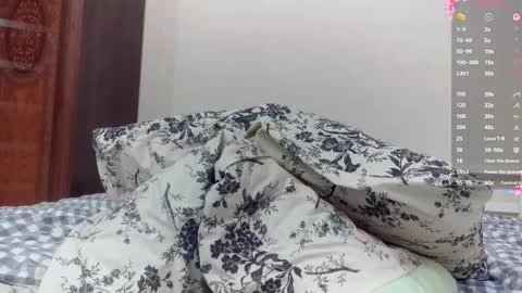 Luna online show from 8, 1, 2026