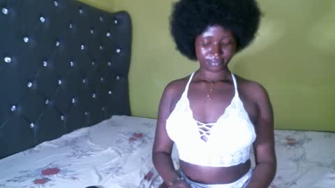 Shi-ro online show from 4, 3, 2025