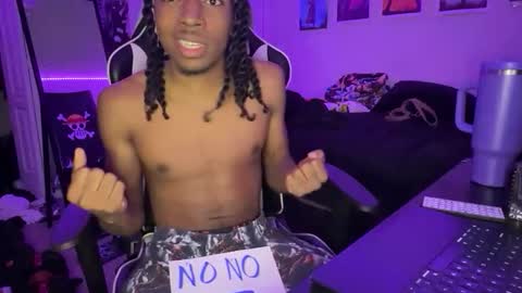 Snapshot of shoddybig chatting on 10, 3, 2026 shoddybig online show from 10, 3, 2026