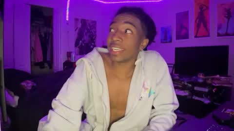 Snapshot of shoddybig chatting on 16, 4, 2026 shoddybig online show from 16, 4, 2026