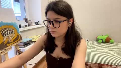 Snapshot of shontagrabowski chatting on 9, 7, 2026 Marie online show from 9, 7, 2026