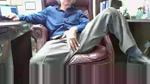 nikolas send dm for an appointment online show from 16, 12, 2025