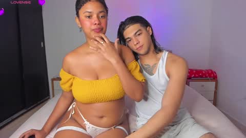 Snapshot of shopia_tony chatting on 3, 12, 2024 Shopia  Tony online show from 3, 12, 2024