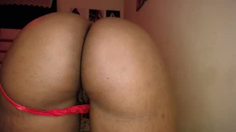 Snapshot of shortandsweete chatting on 28, 4, 2026 shawry online show from 28, 4, 2026