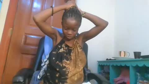 Snapshot of shortnswee254 chatting on 18, 3, 2026 shortnswee254 online show from 18, 3, 2026