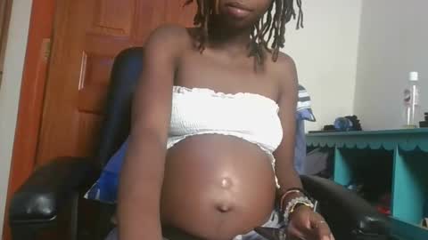 Snapshot of shortnswee254 chatting on 21, 3, 2026 shortnswee254 online show from 21, 3, 2026