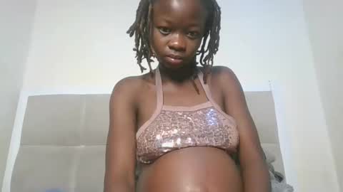 Snapshot of shortnswee254 chatting on 22, 3, 2026 shortnswee254 online show from 22, 3, 2026