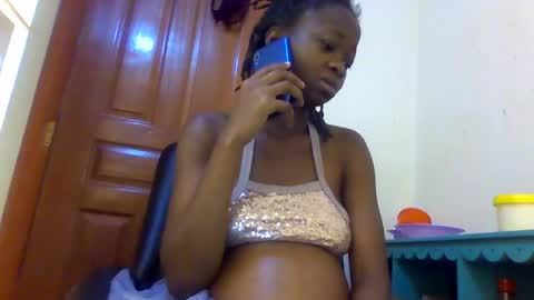 Snapshot of shortnswee254 chatting on 27, 3, 2026 shortnswee254 online show from 27, 3, 2026