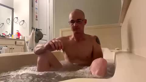 Snapshot of shortshortsman chatting on 11, 9, 2025 shortshortsman online show from 11, 9, 2025