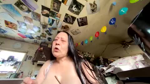 Snapshot of shorty920505 chatting on 26, 4, 2026 shorty920505 online show from 26, 4, 2026