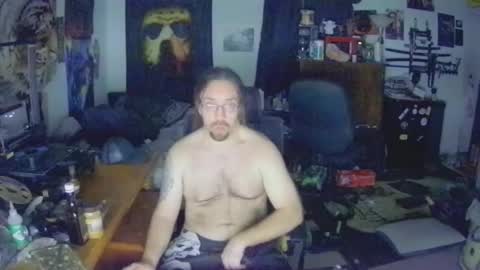 Snapshot of shredmancer chatting on 4, 2, 2025 shredmancer online show from 4, 2, 2025