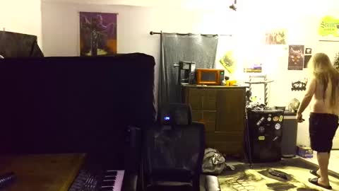 Snapshot of shredmancer chatting on 28, 4, 2026 shredmancer online show from 28, 4, 2026