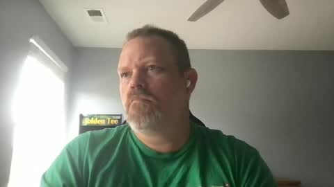 Snapshot of shughes740 chatting on 28, 9, 2025 shughes740 online show from 28, 9, 2025