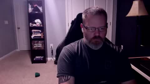 Snapshot of shughes740 chatting on 4, 3, 2026 shughes740 online show from 4, 3, 2026