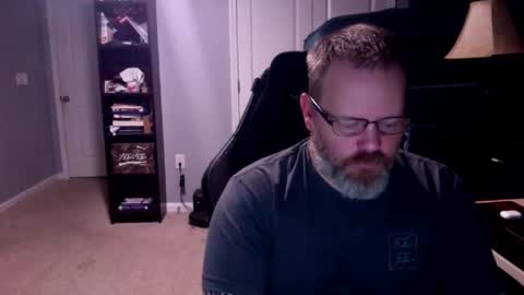 Snapshot of shughes740 chatting on 16, 3, 2026 shughes740 online show from 16, 3, 2026