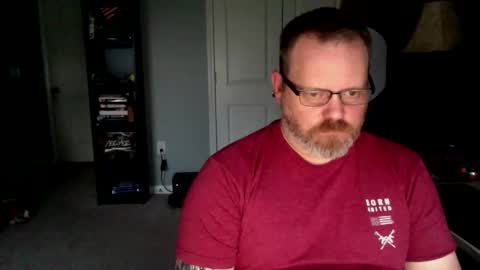 Snapshot of shughes740 chatting on 24, 4, 2026 shughes740 online show from 24, 4, 2026