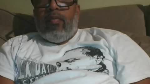 Snapshot of shy333 chatting on 28, 10, 2025 SHY333 online show from 28, 10, 2025