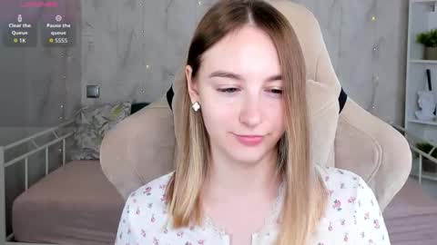 Snapshot of shy__polly chatting on 12, 3, 2026 Polly online show from 12, 3, 2026