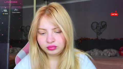 Molly online show from 25, 2, 2025