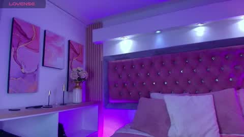 Snapshot of shy_cherry_ chatting on 17, 4, 2026 cherry online show from 17, 4, 2026