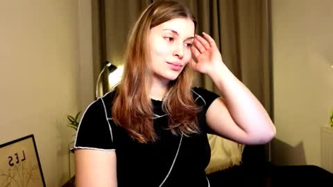 Snapshot of shy_nerd_babyy chatting on 2, 1, 2025 shy_nerd_babyy online show from 2, 1, 2025