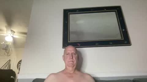 shy_one_cam online show from 14, 12, 2025