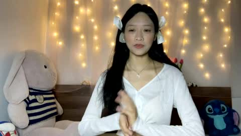 shy_pink_doll online show from 20, 5, 2026