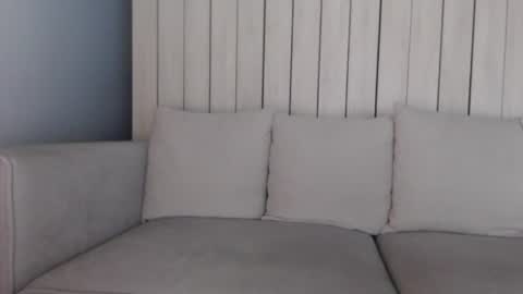 Snapshot of shy_schoolgirl_ chatting on 30, 1, 2025 shy_schoolgirl_ online show from 30, 1, 2025